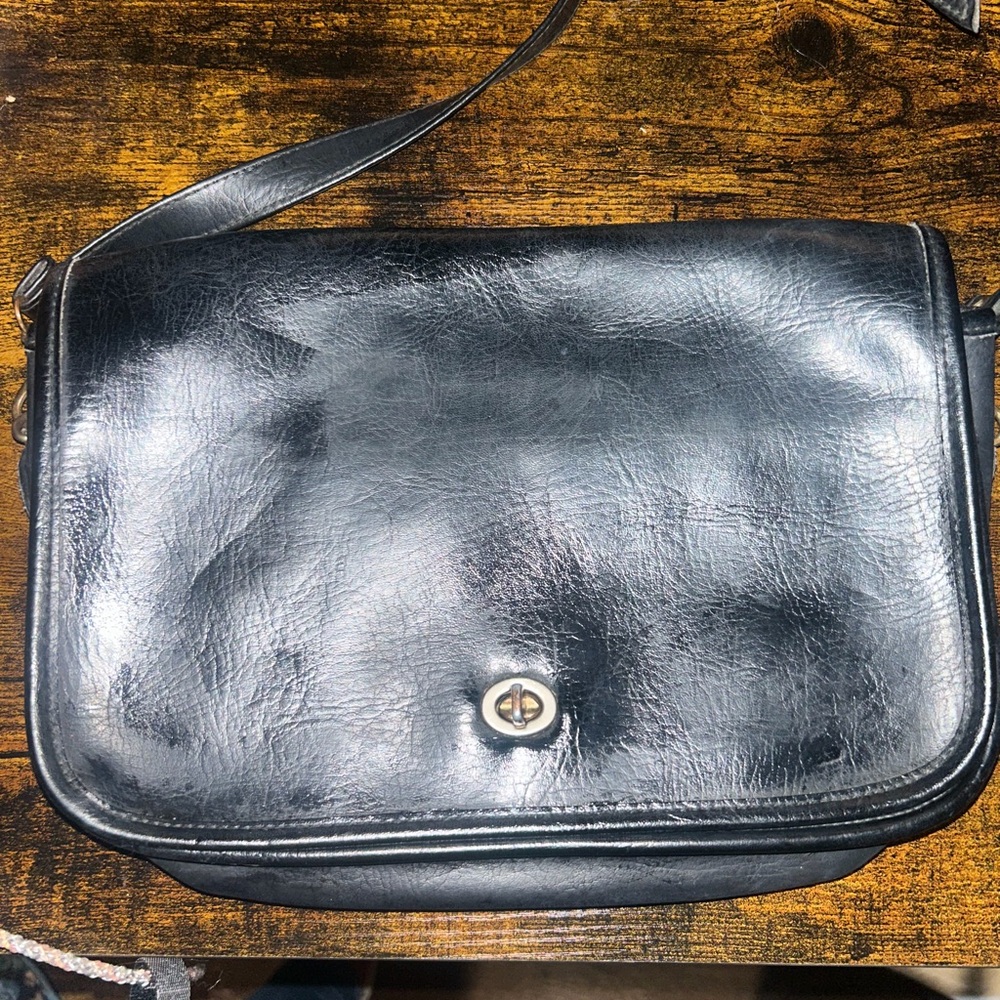 Coach Vintage Black Backpack with Sleek Leather Finish